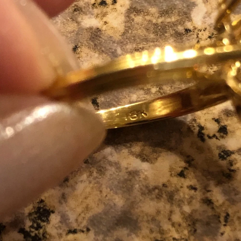 Vintage 18K Yellow Gold Diamond Cluster Cocktail Ring Around Size 6